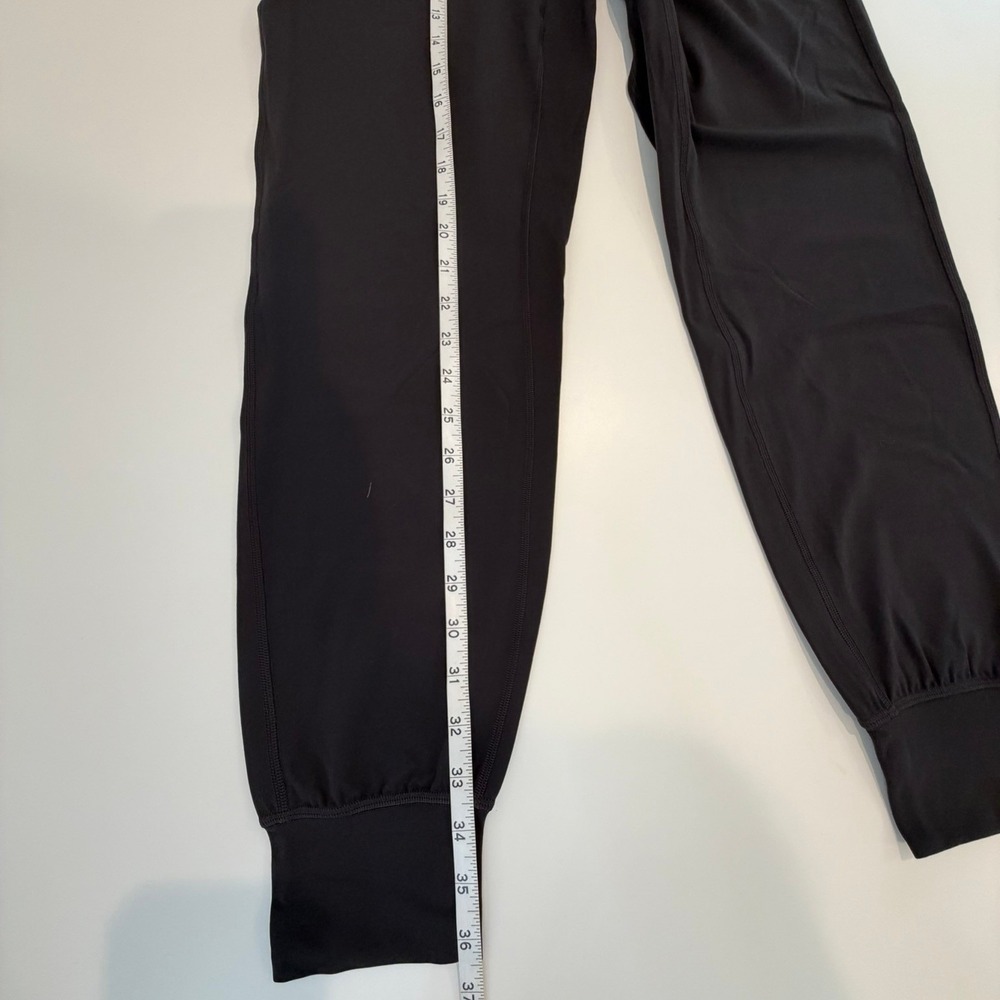 NWT Lululemon Align HR Joggers, High Rise, Grey, Size 6 - Picture 10 of 10